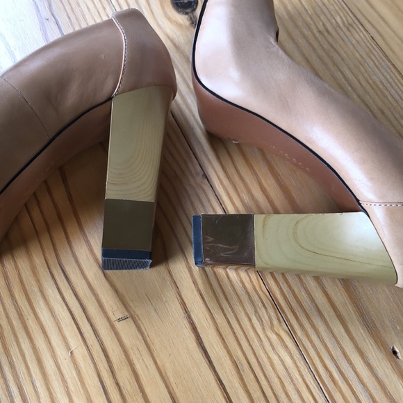 BCBG generation Heels - Picture 4 of 5